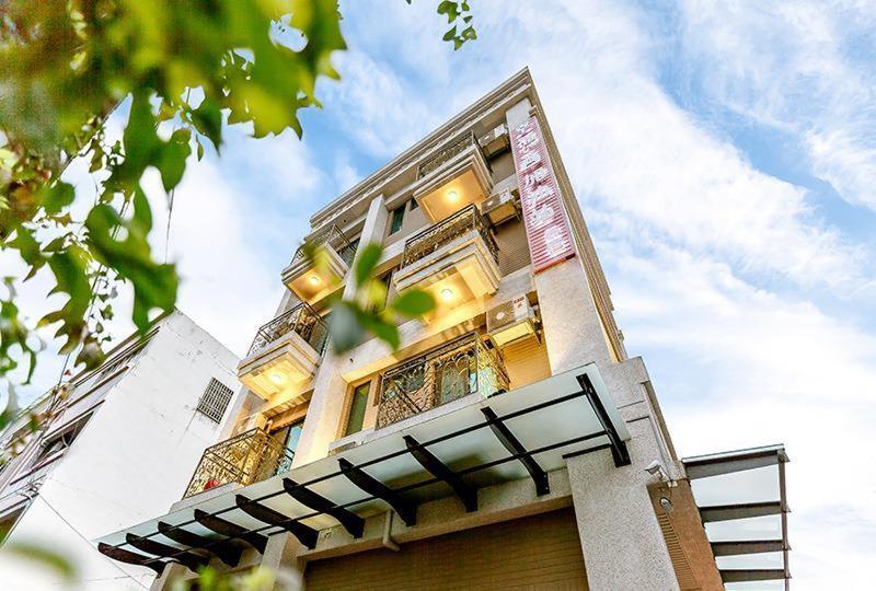 幸福加油站電梯民宿 -近東大門夜市 Chua-lien Exteriér fotografie